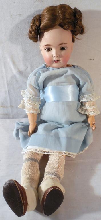 Bisque head doll / jointed body German 8 1/2-91/2 (1 of 3)