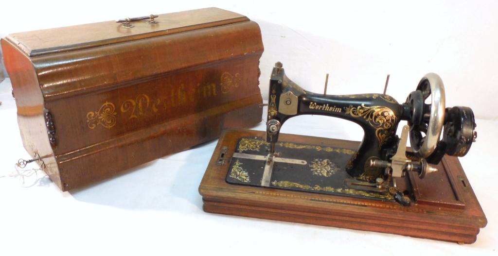 Wertheim Sewing Machine w/Case & Key (1 of 11)