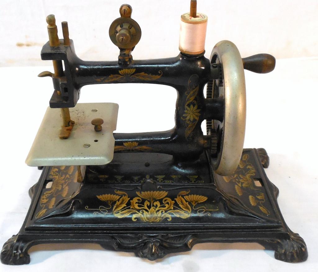 Heavy Cast Metal Sewing Machine-Tag #53501: Some wear/some rust-As is-See Photo