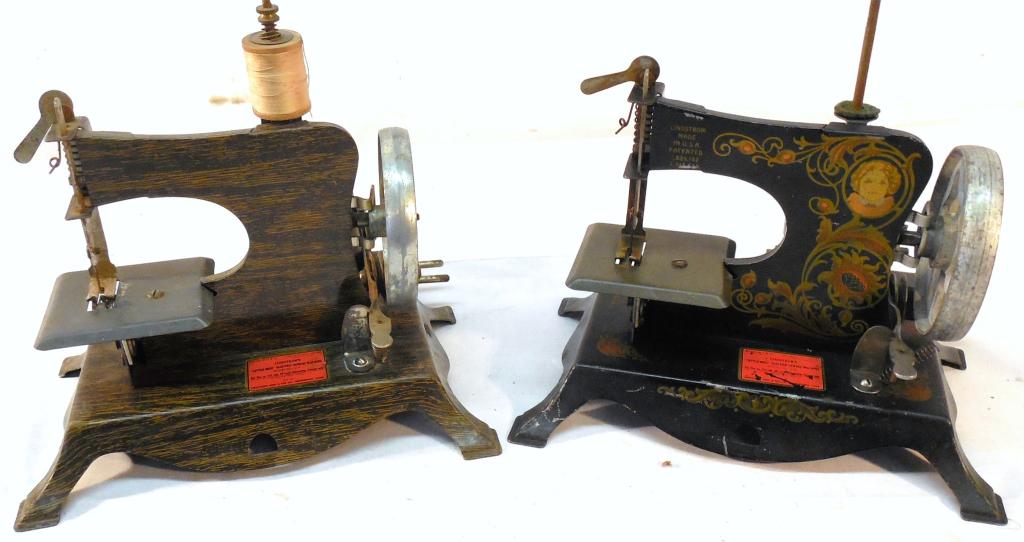 2 Lindstrom's Little Miss Electric Sewing Machines (1 of 10)