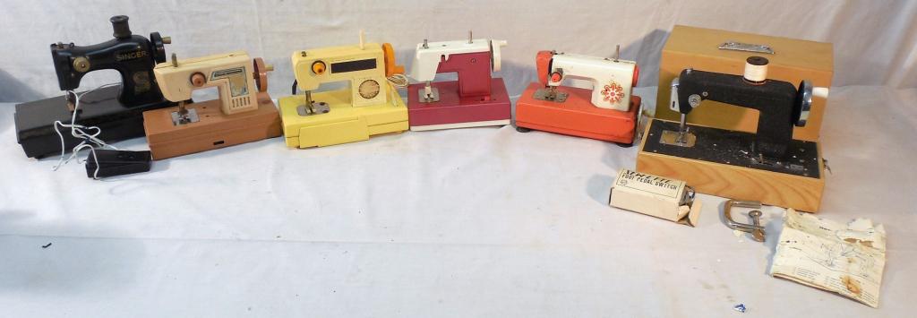 Lot of 6 Sewing Machines-1 Singer, 1 Sew-ette: 4 no name-Some showing wear-As is-See Photo
