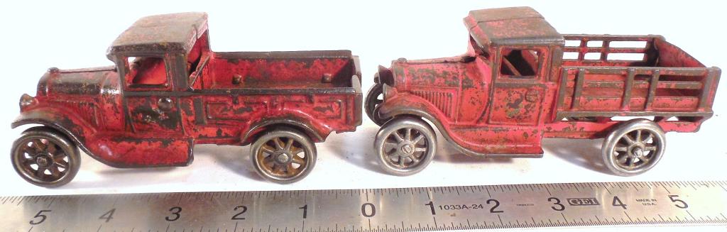 Lot of 2 Cast Iron Trucks Arcade (1 of 10)