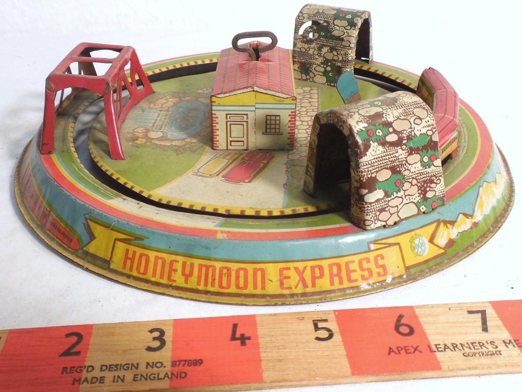 Marx Honeymoon Express Wind UP: Working