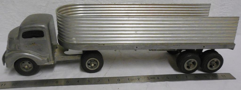 Smith-Miller Truck and Trailer Steel/Aluminum (1 of 6)