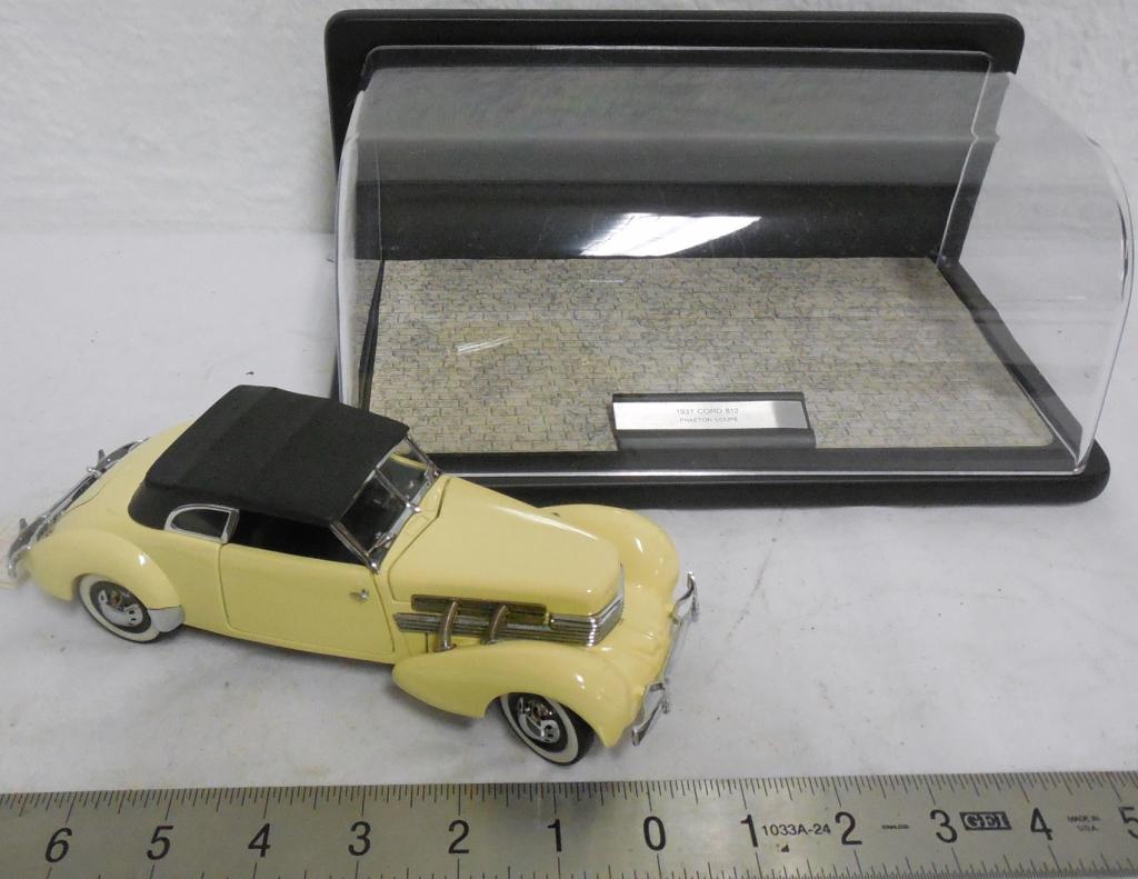 1937 Cor Coupe Franklin Mint w/ Display Box (1 of 7)