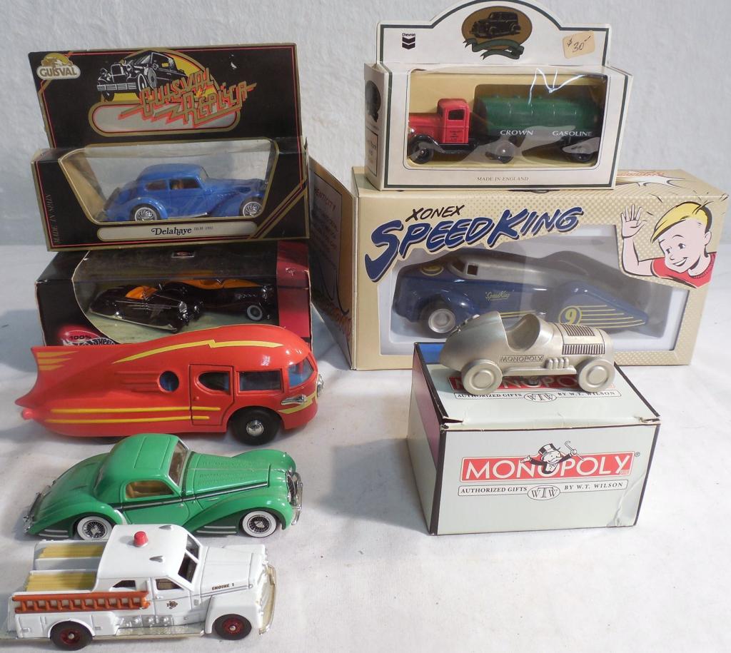 Mixed Lot of 8 Cars Including Dinky /Corgi (1 of 8)