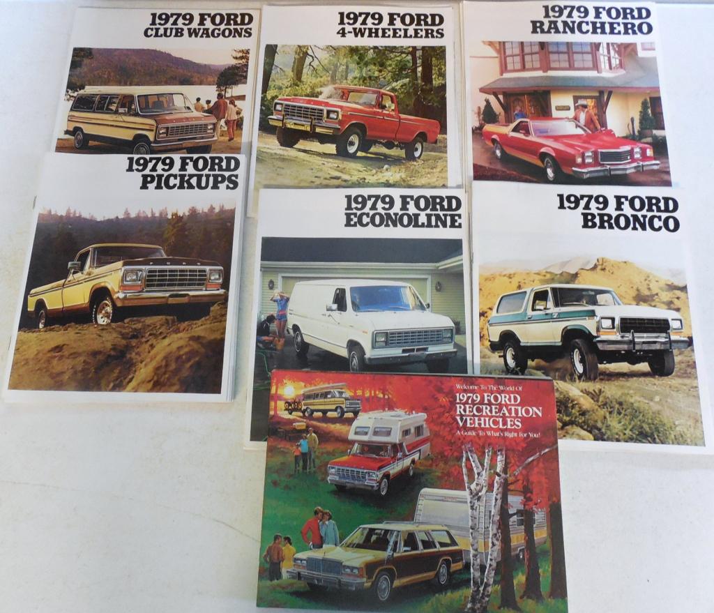 Brochures Approx.30 Ford Trucks / Vans (1 of 1)