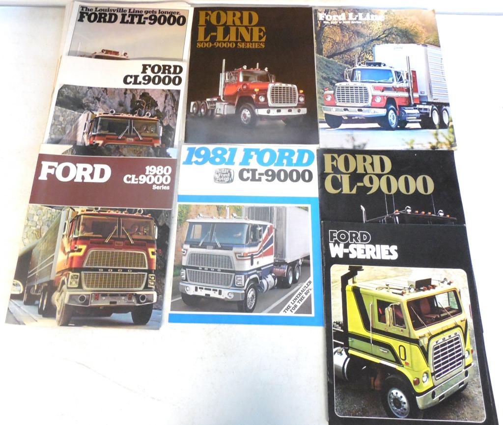Brochures Approx. 25 Ford Cl-9000 (1 of 1)