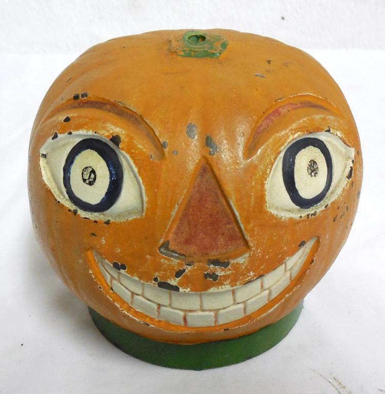 Cast Iron Pumpkin String holder: no name some paint chips