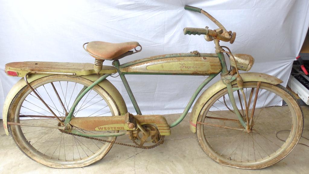 Western Flyer Super Boy's Style Bicycle in as is (1 of 9)