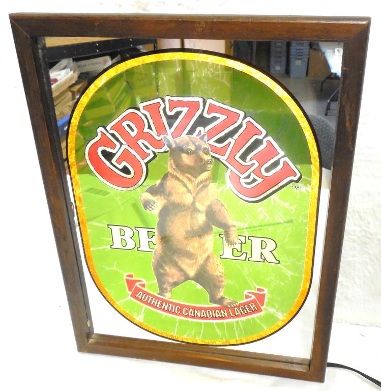 Grizzly Beer Light/Mirror/Sign Works 16'' x 13'' (1 of 3)