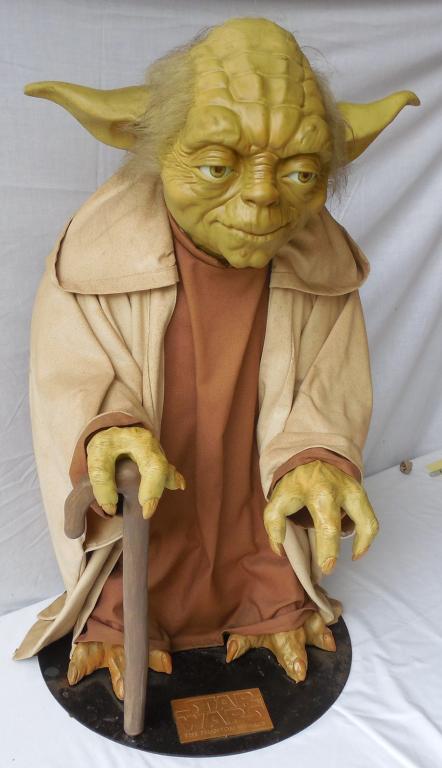 Star Wars The Phantom Menace stands 36'' Tall (1 of 4)