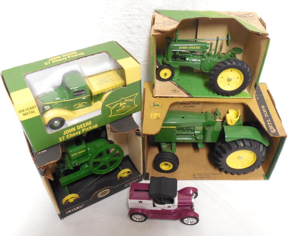 Lot of 5 Models 4 Ertl John Deere / Bank 1 Liberty (1 of 10)