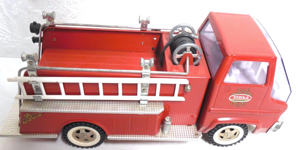 Tonka Fire Truck Clean / Excellent condition  used as (1 of 4)