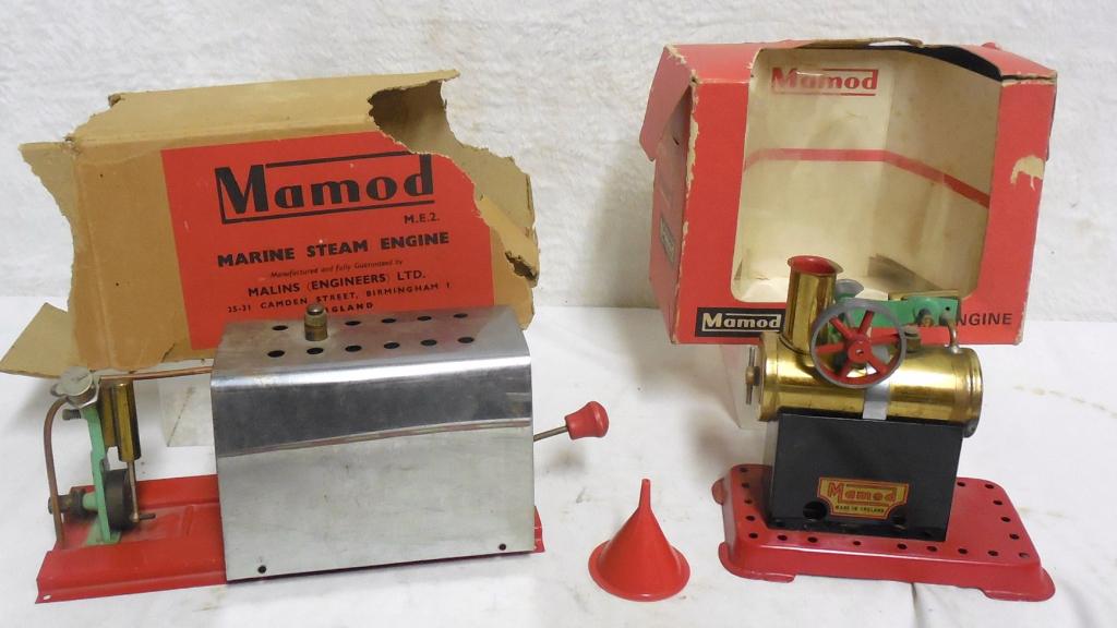 Pair of Mamod Steam Engines in Boxes Both boxes are (1 of 9)