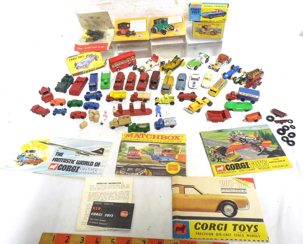 Large Lot of Assorted Miniature Cars some empty boxes (1 of 8)