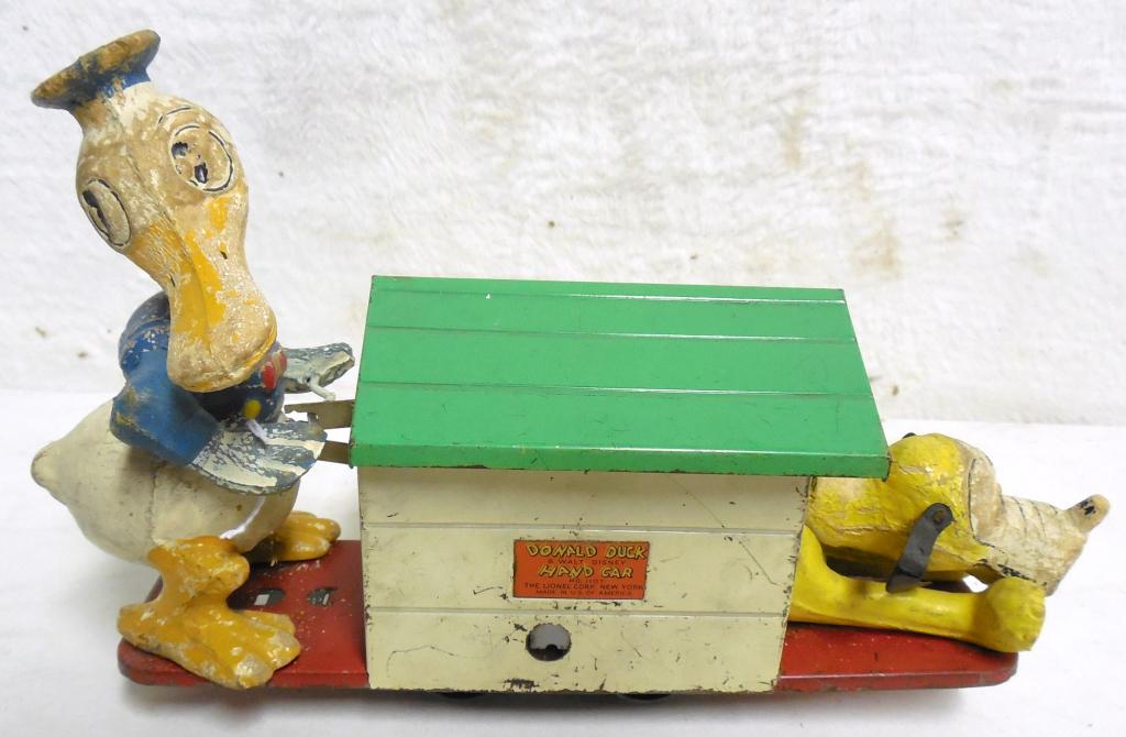 Lionel Donald Duck's Hand Car O Gauge Donald and Pluto: Donald and Pluto are rough / paint loss used as is see photos