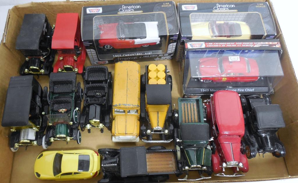 Mixed Lot of 15 Cars/ 3 Motor Max see photos used as is (1 of 5)