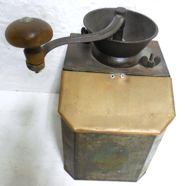 Coffee Grinder no maker name Used as is see photos: no maker name Used as is see photos