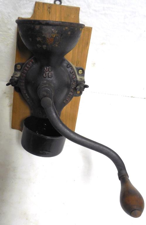 Coffee Grinder Wall Mount No. 00 Enterprise Mfg. Phila,: No. 00 Enterprise Mfg. Phila, Pa Used as is see photos