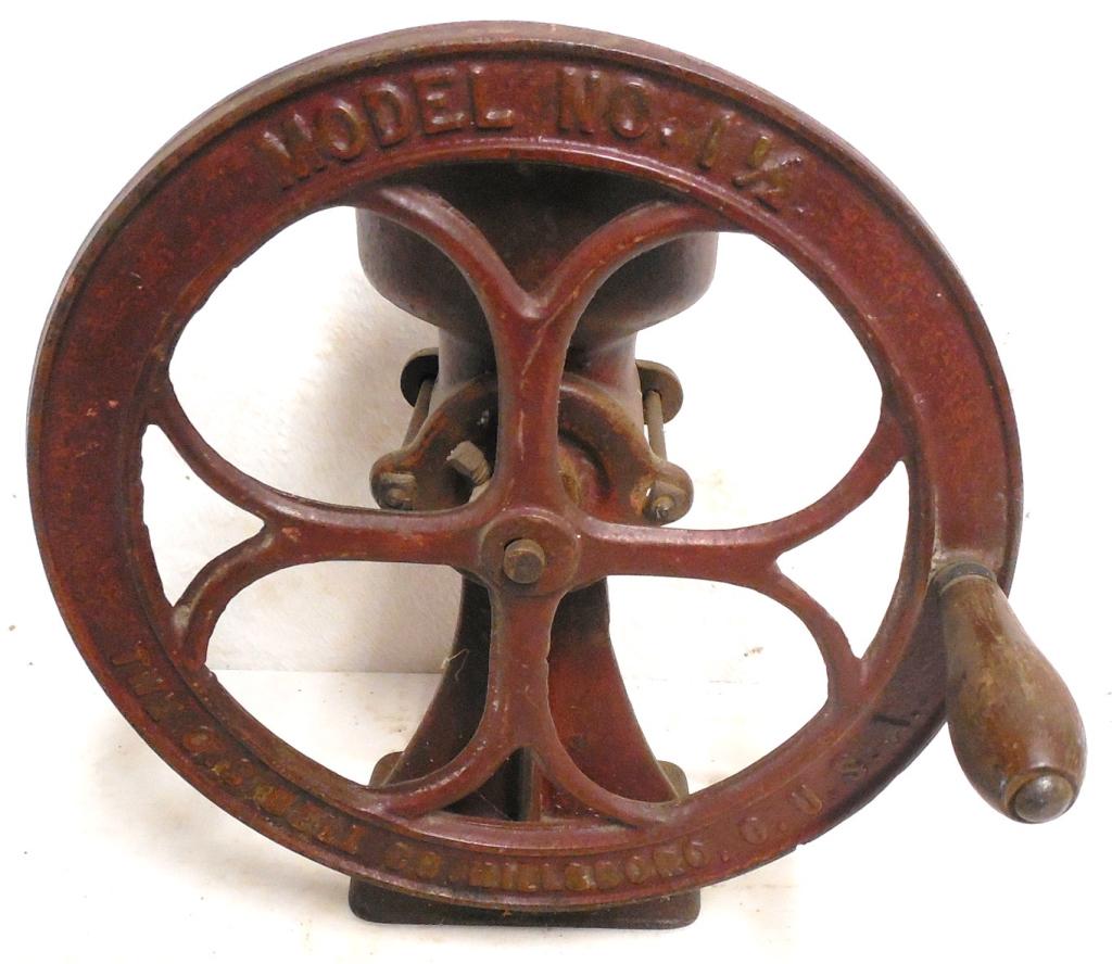 Corn Grinder No. 1 1/2 C.S. Bell Co. Hillsboro Ohio: Hillsboro Ohio Used as is see photos