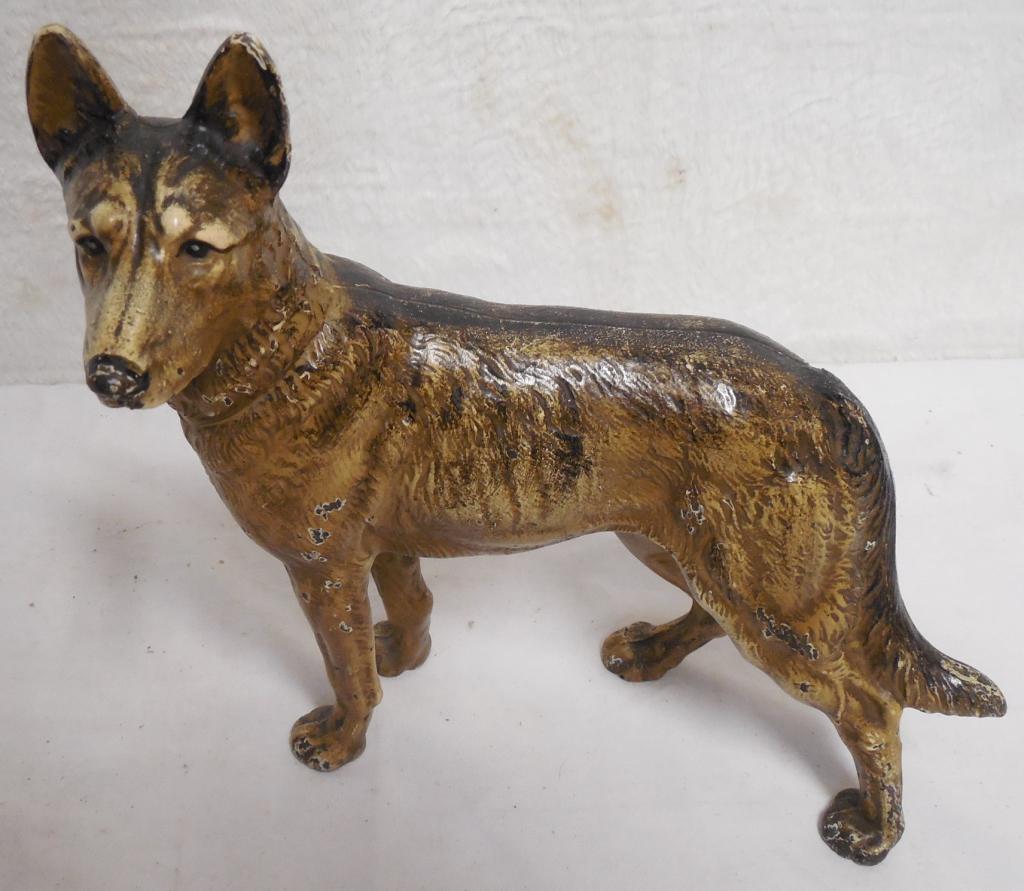 German Shepherd Cast Iron Door Stop some paint loss / (1 of 2)