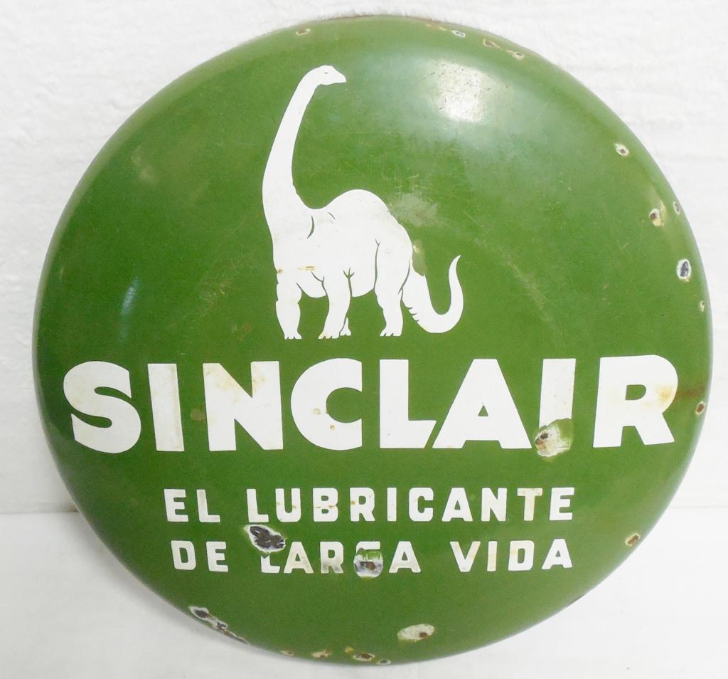 Sinclair Button Sign Porcelain Spanish As Is damaged: damaged see photos 18 1/2'' across