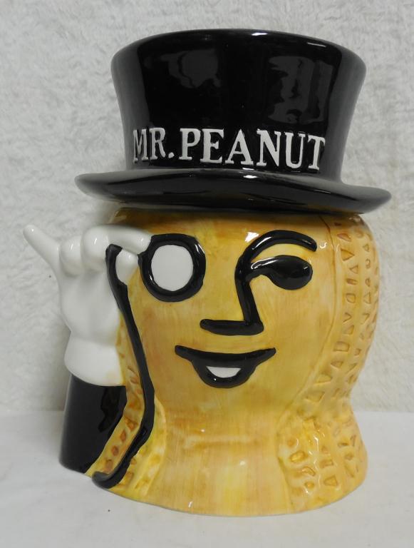 Mr Peanut Cookie jar glass, great shape (1 of 3)