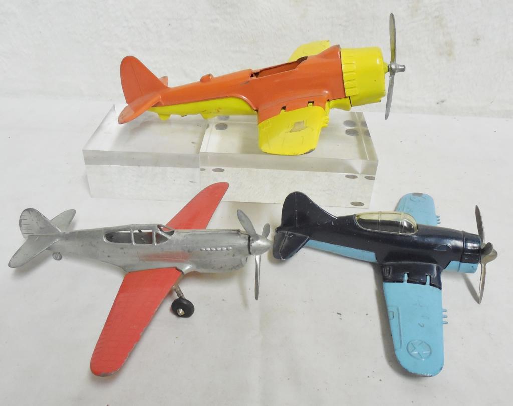 Lot of 4 Hubley Airplanes As IS Missing parts see (1 of 13)