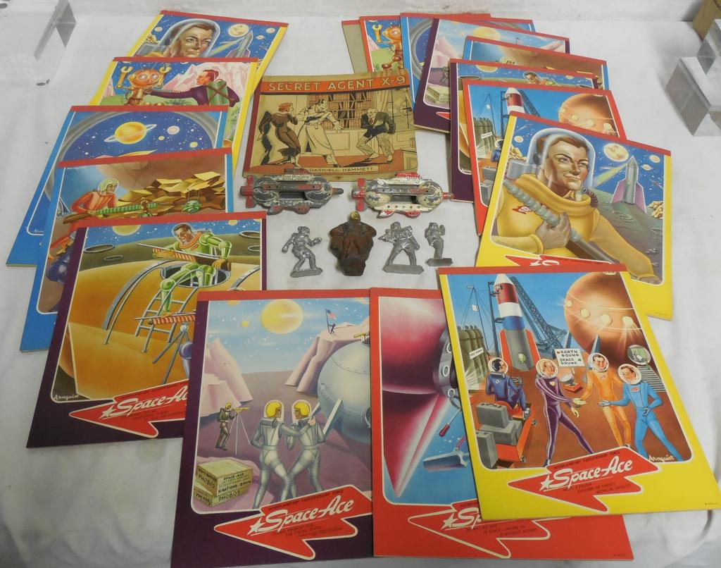 Lot of Space Age Books and Metal Space Toys Buck Rogers (1 of 6)