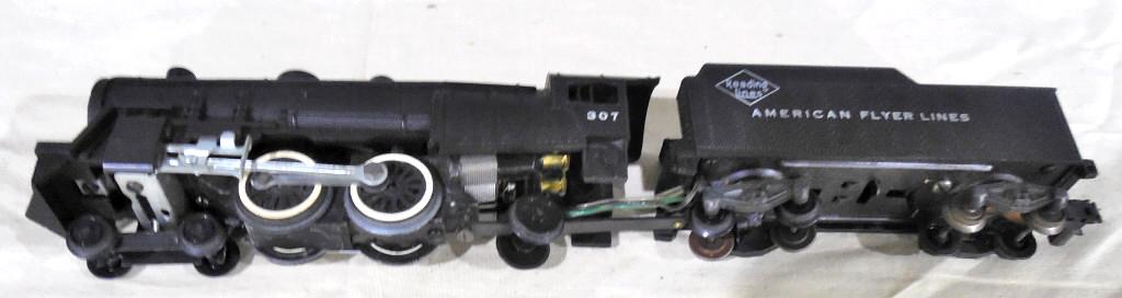 American Flyer Engine 307 and Tender see photos (1 of 4)
