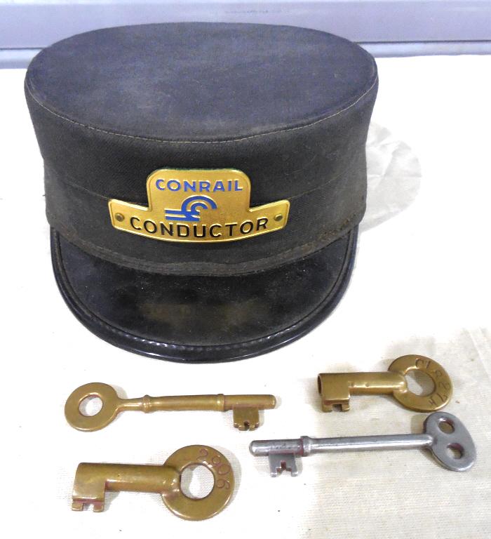 Conrail Conductor Hat / 4 Railroad Keys see photos (1 of 4)