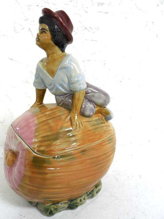French Majolica Style Tobacco Jar nice condition see: nice condition see photos