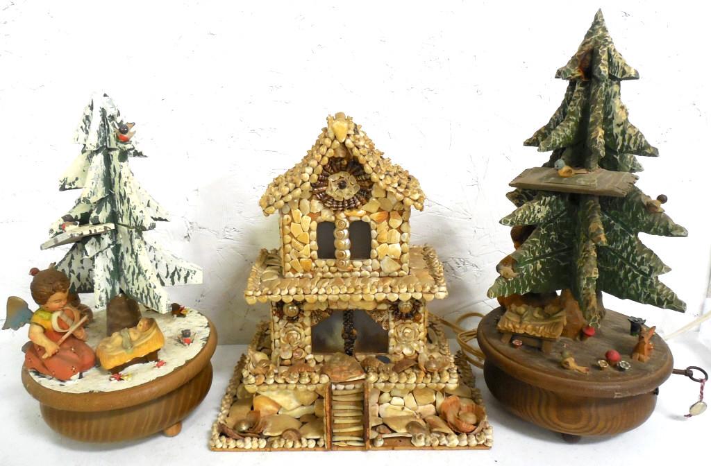 Sea Shell House and 2 Music Boxes Thorens 1 music box: 1 music box is over wound 1 works