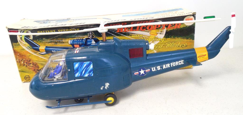 Marx Battery Op. Helicopter w/box (1 of 11)