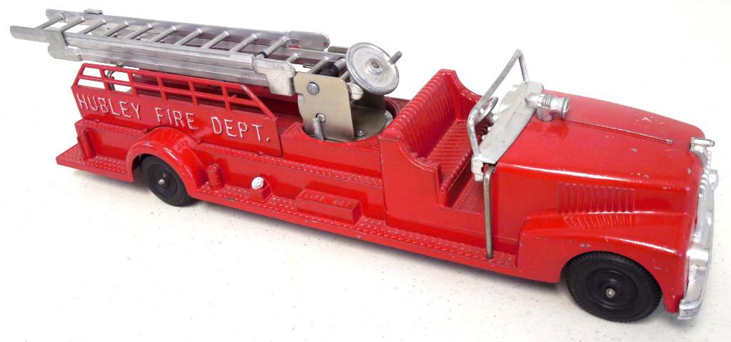 Hubley Kiddie Toy Fire Dept Fire Truck metal (1 of 6)