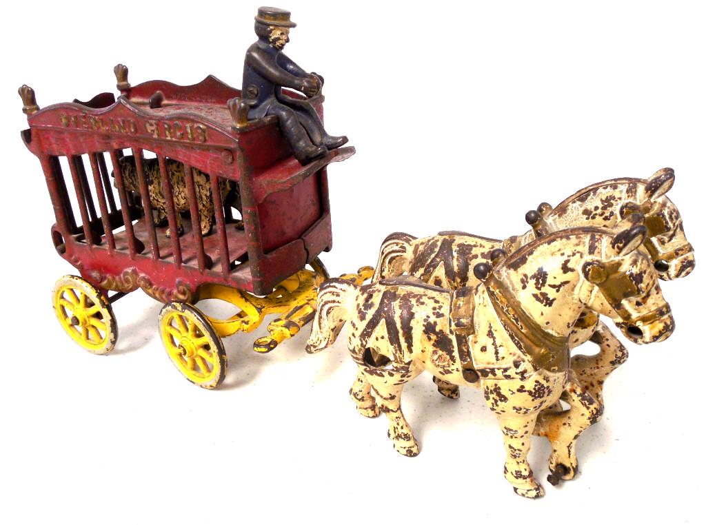 Overlook Circus wagon w/ driver & animal in cage (1 of 7)