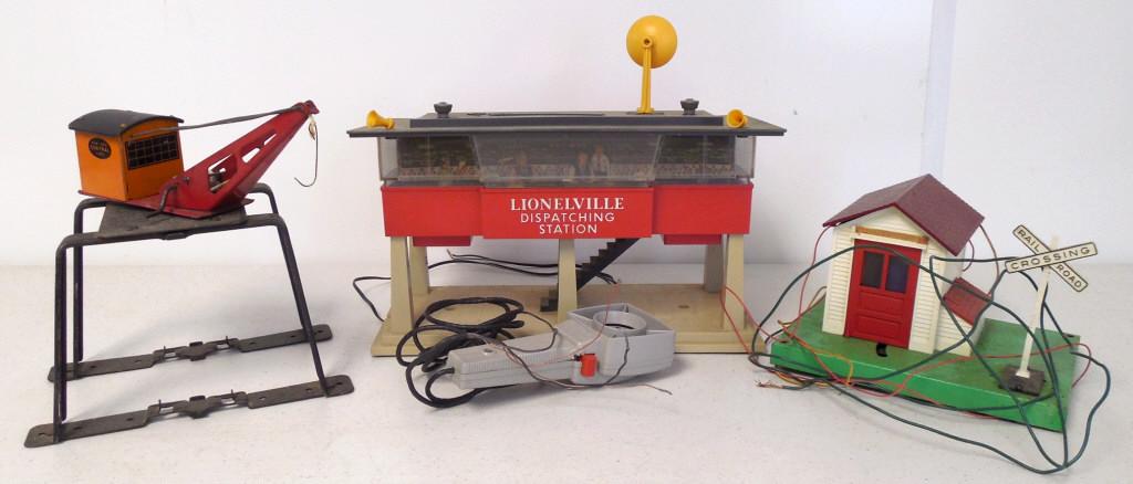 Lionelville station w/ mic, Lionelville crossing & (1 of 4)