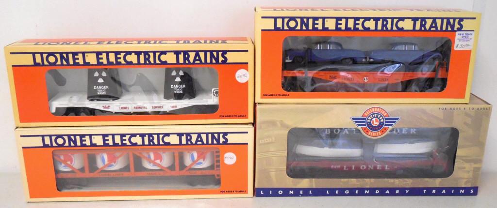 lot of 4 Lionel train cars w/ boxes (1 of 5)