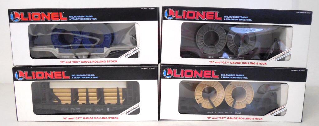 lot of 4 Lionel train cars w/ boxes (1 of 5)