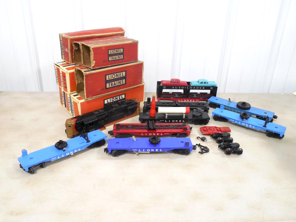 lot of various Lionel train cars & parts & boxes (1 of 8)