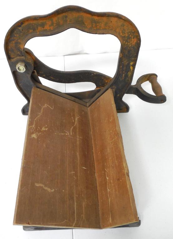 Wooden/ Metal Brot Max Cutter (1 of 6)