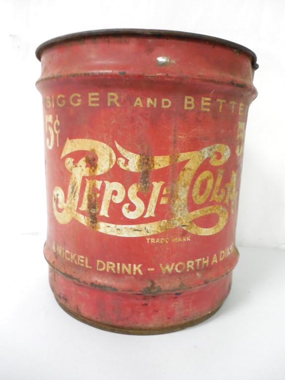 Pepsi-Cola 10 Gal Drum: top has dent,see pictures for description