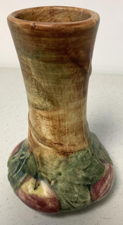 Weller Art Pottery Baldin Apples Vase (1 of 3)