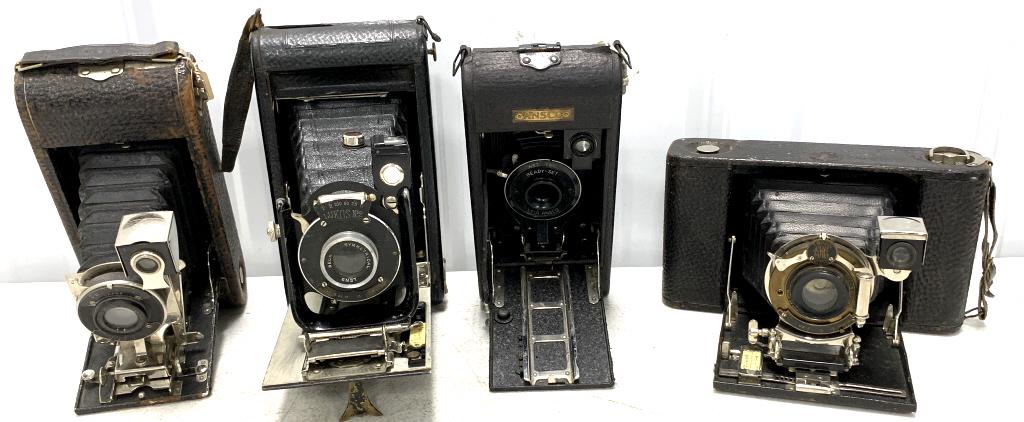 Mixed Lot of 4 Cameras (1 of 4)
