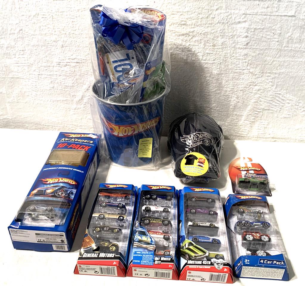 Hot Wheels lot, can, hat, toys & others (1 of 7)