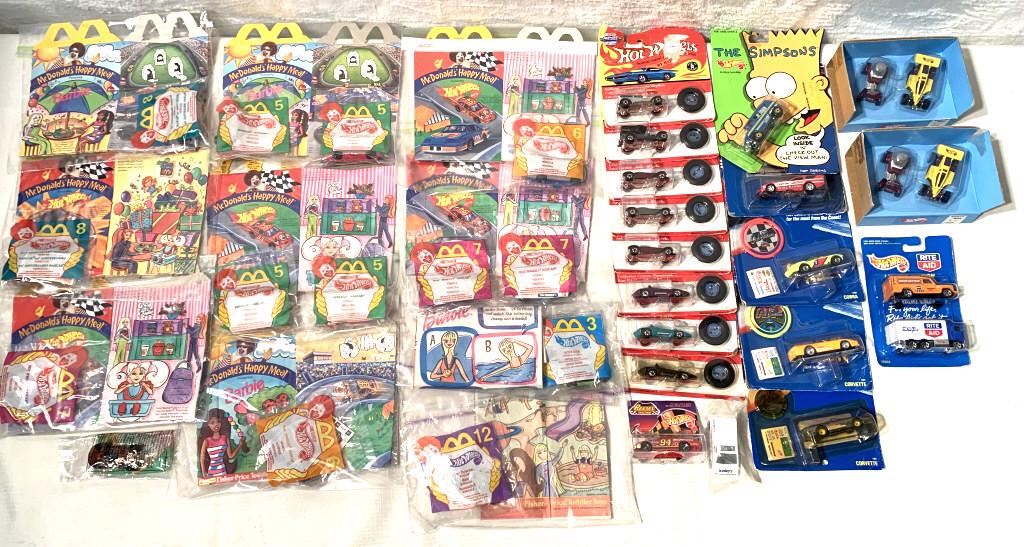 lot of asst Hot Wheels & McDonalds Happy Meals (1 of 13)