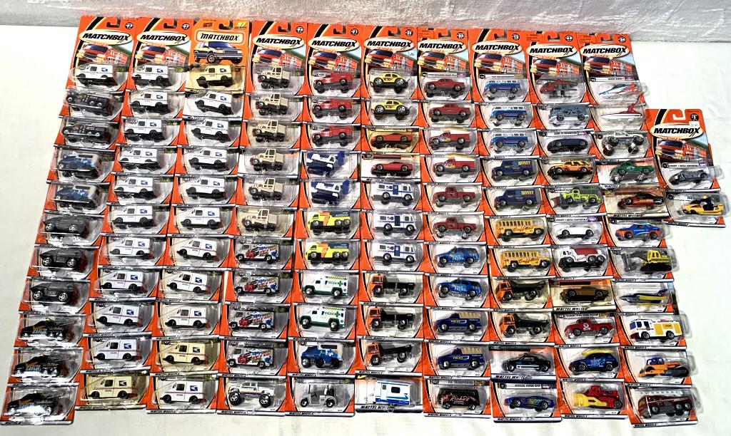lot of 100+ Matchbox cars 1999, 2000, 2001 (1 of 17)