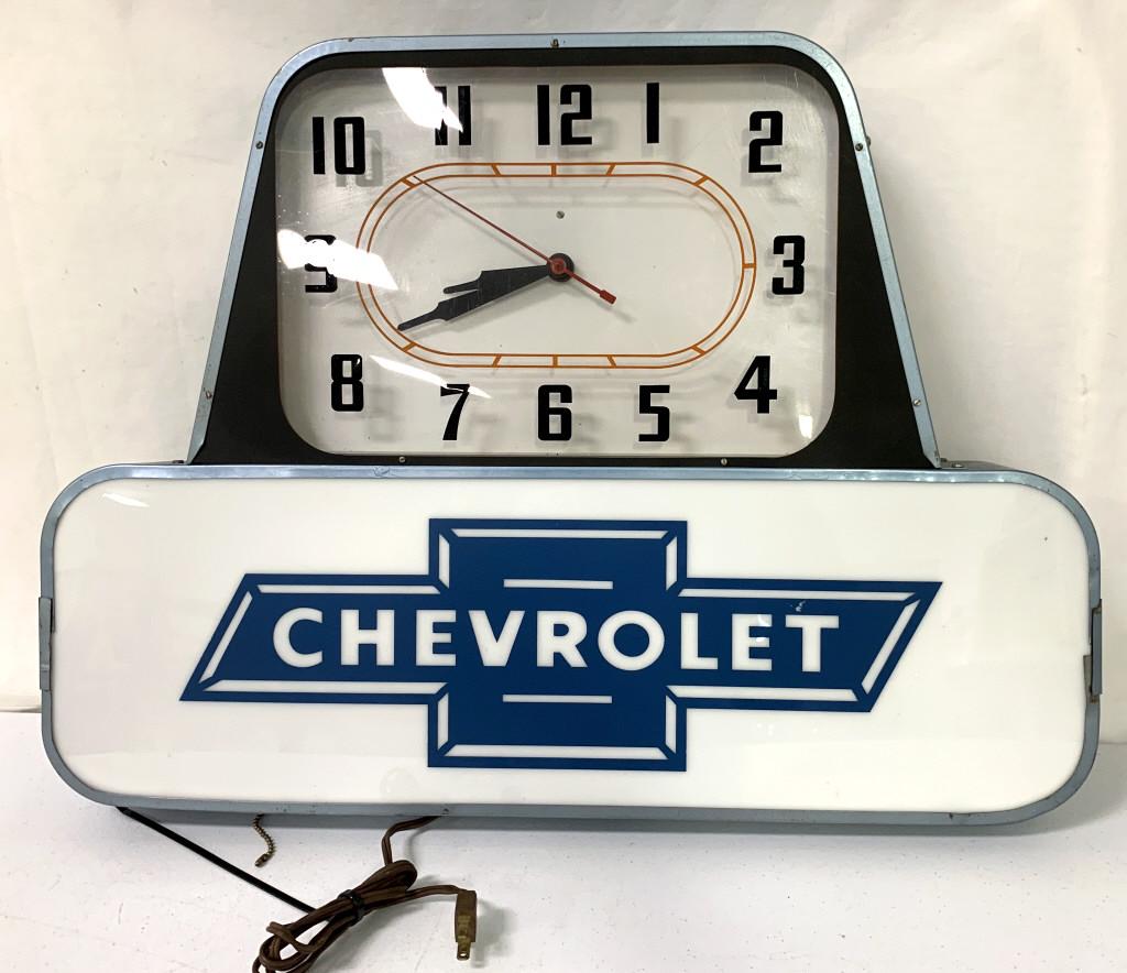 Chevrolet Lighted Clock (1 of 6)