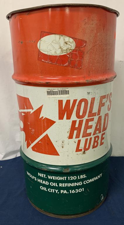 Wolf's Head Lube can (1 of 6)